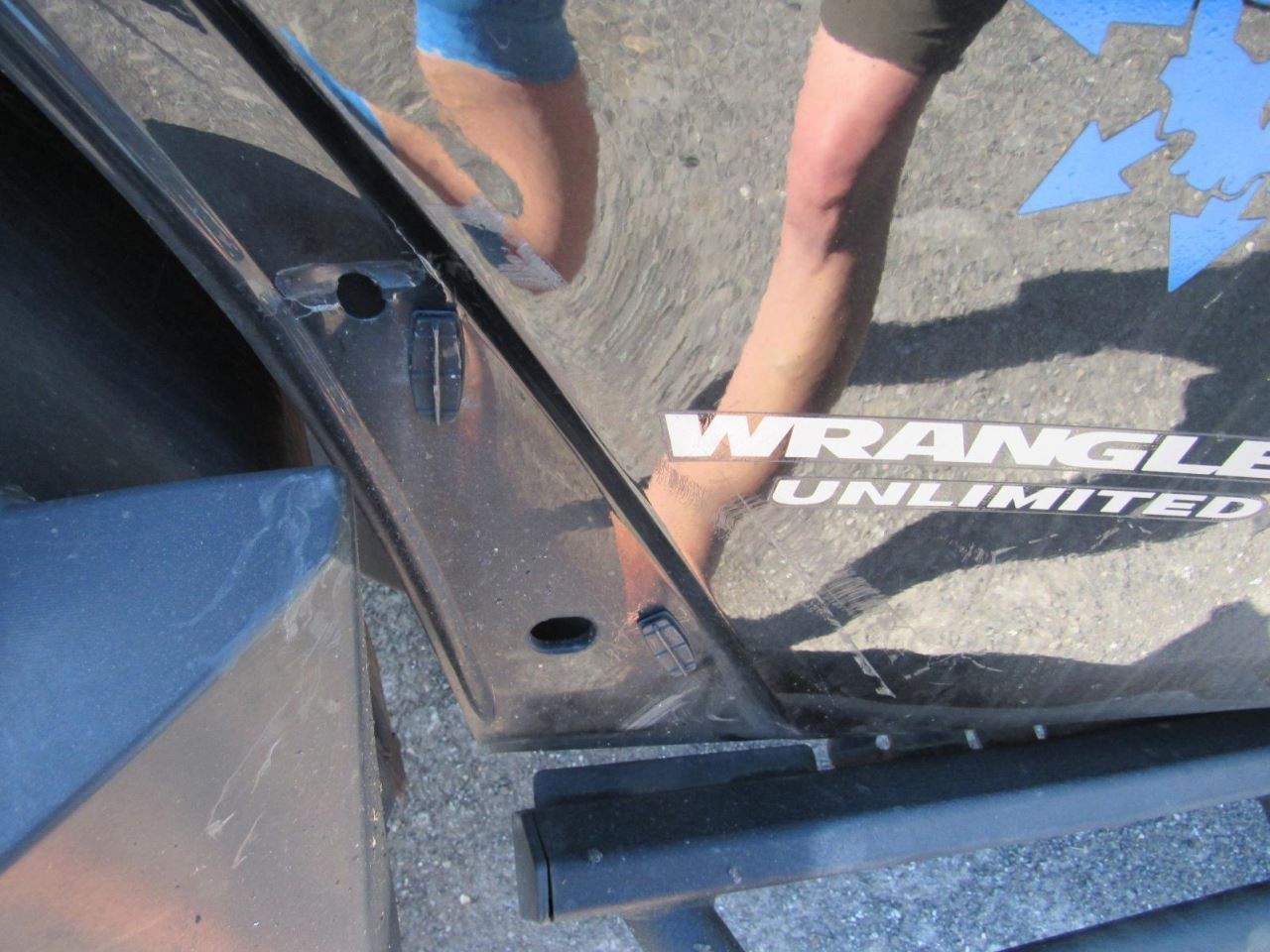 TJ 2014 Glove Box 1032890