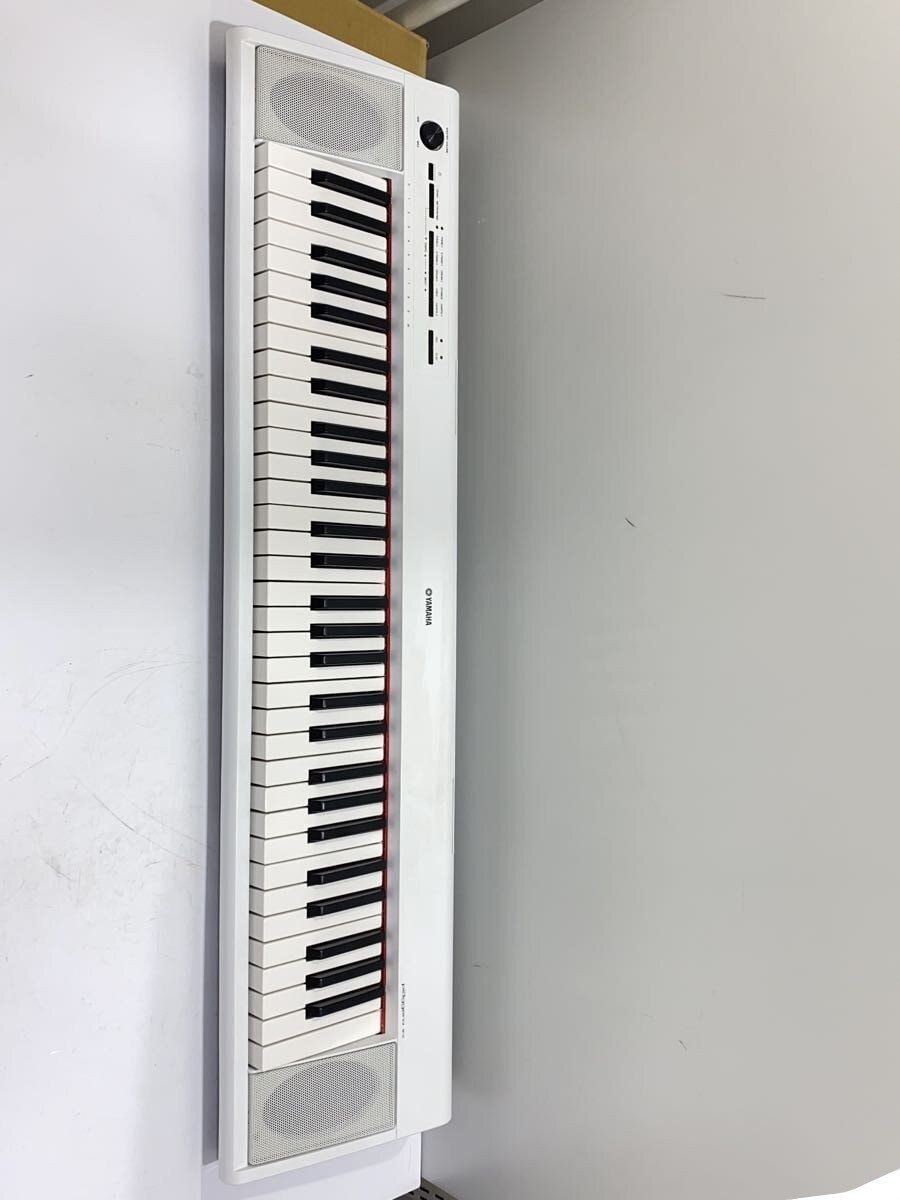 Yamaha Electronic Piano Np-12 Keyboard Used