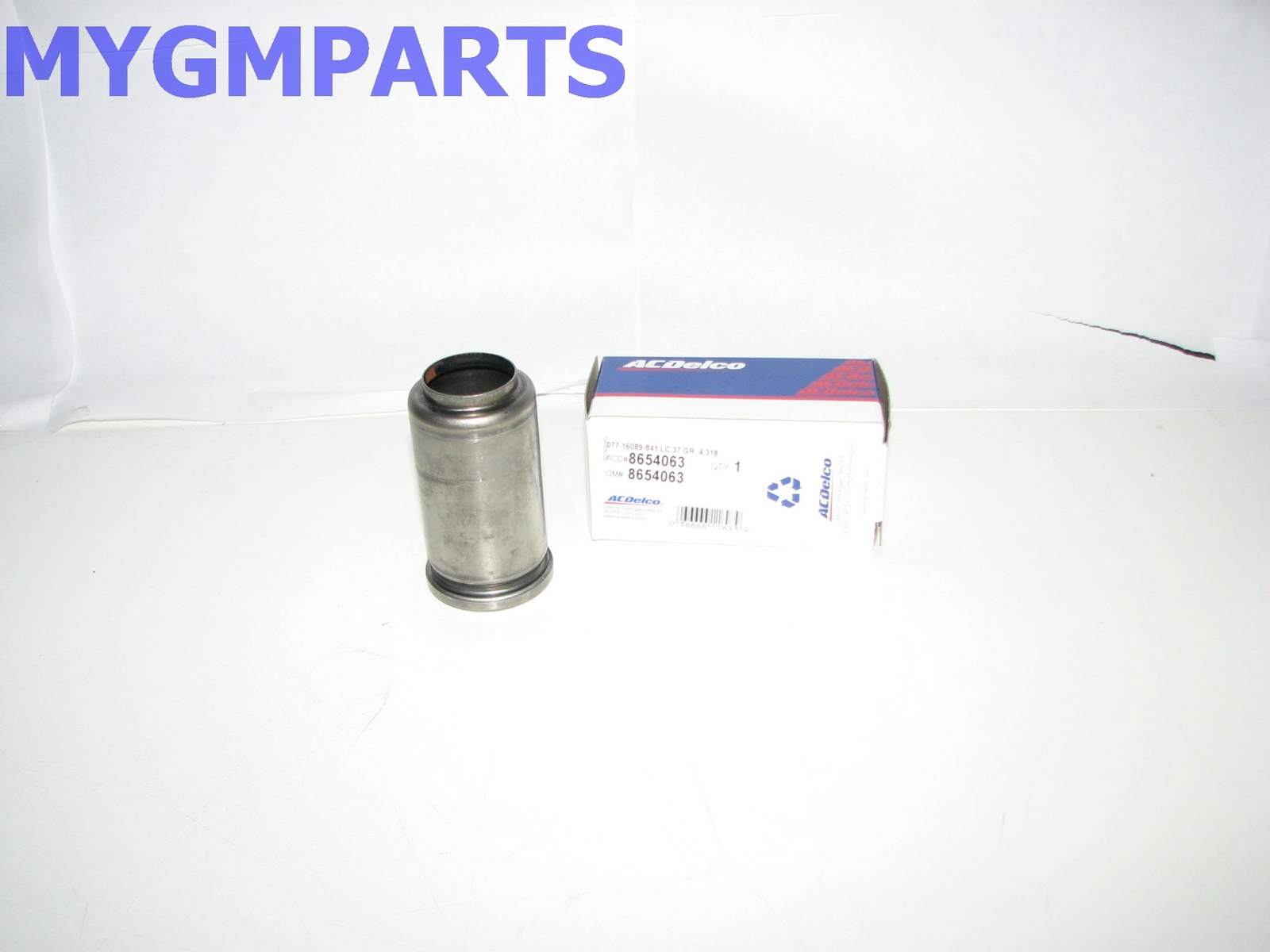 TRANSMISSION OUTPUT SHAFT SLEEVE  700R4 4L60E 4L65E 4L70E NEW OE 8654063