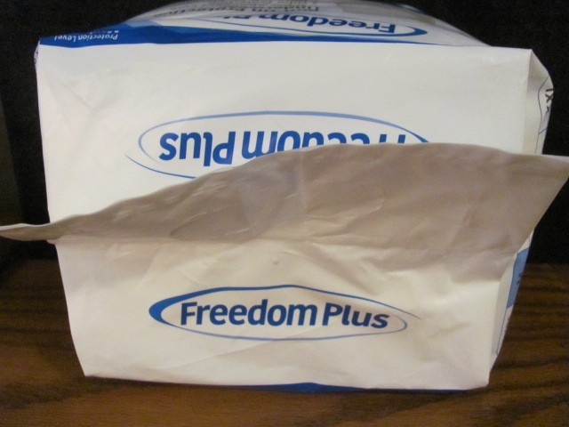Essential 360 Freedom Plus Pull-On Protective Underwear M 24" - 36" 10 pcs