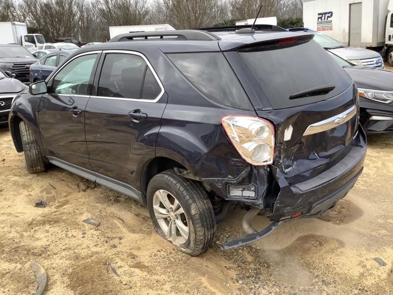 EQUINOX 2015 Glove Box 4928305