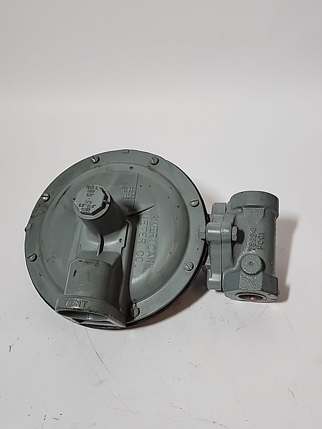 American Meter Co 1813C Gas Pressure Regulator 3/8" Orifice 6.0-15.0" Spring