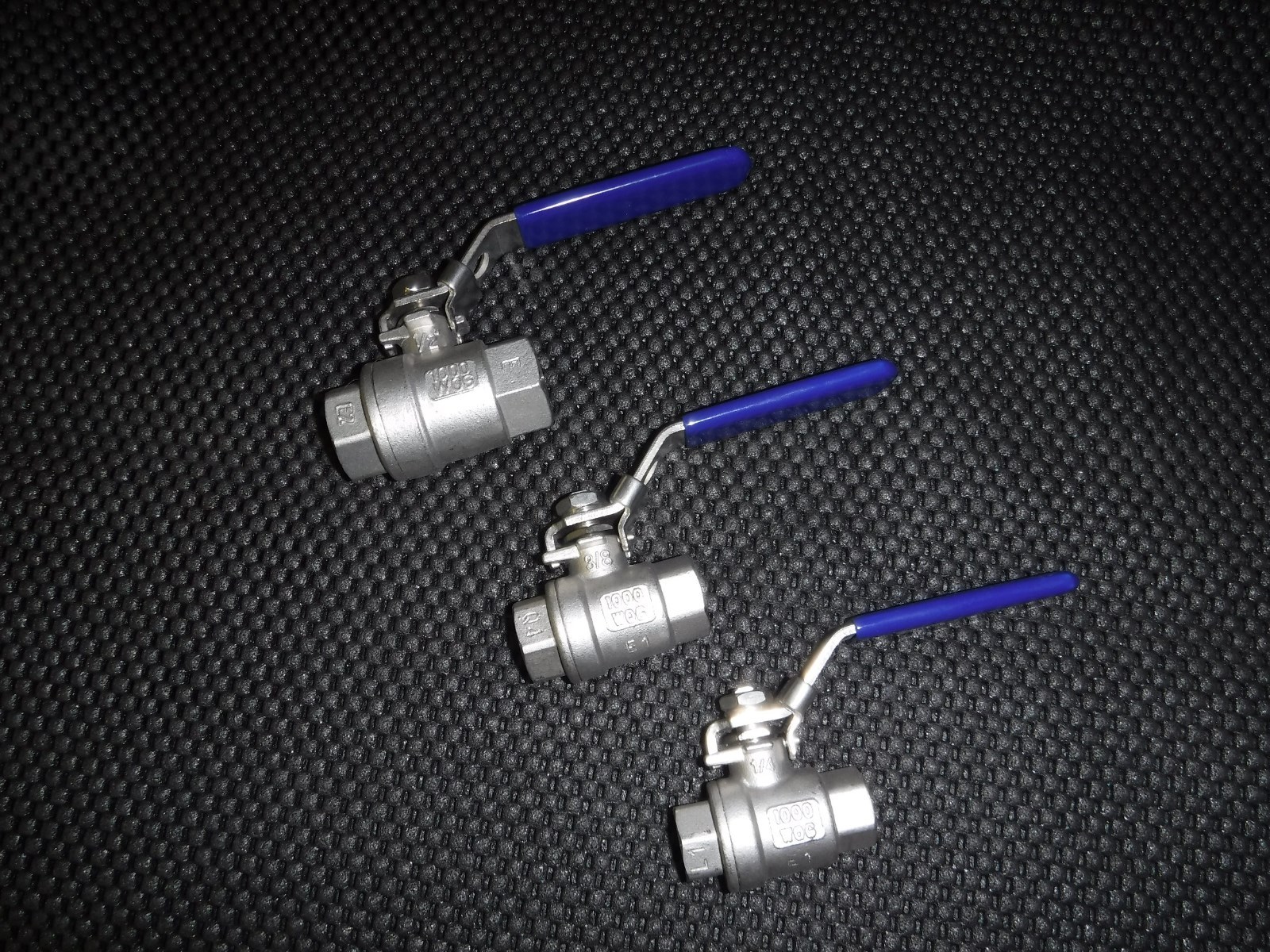 Stainless Steel Ball Valve npt 2pc Full Port With Lock 1000 WOG