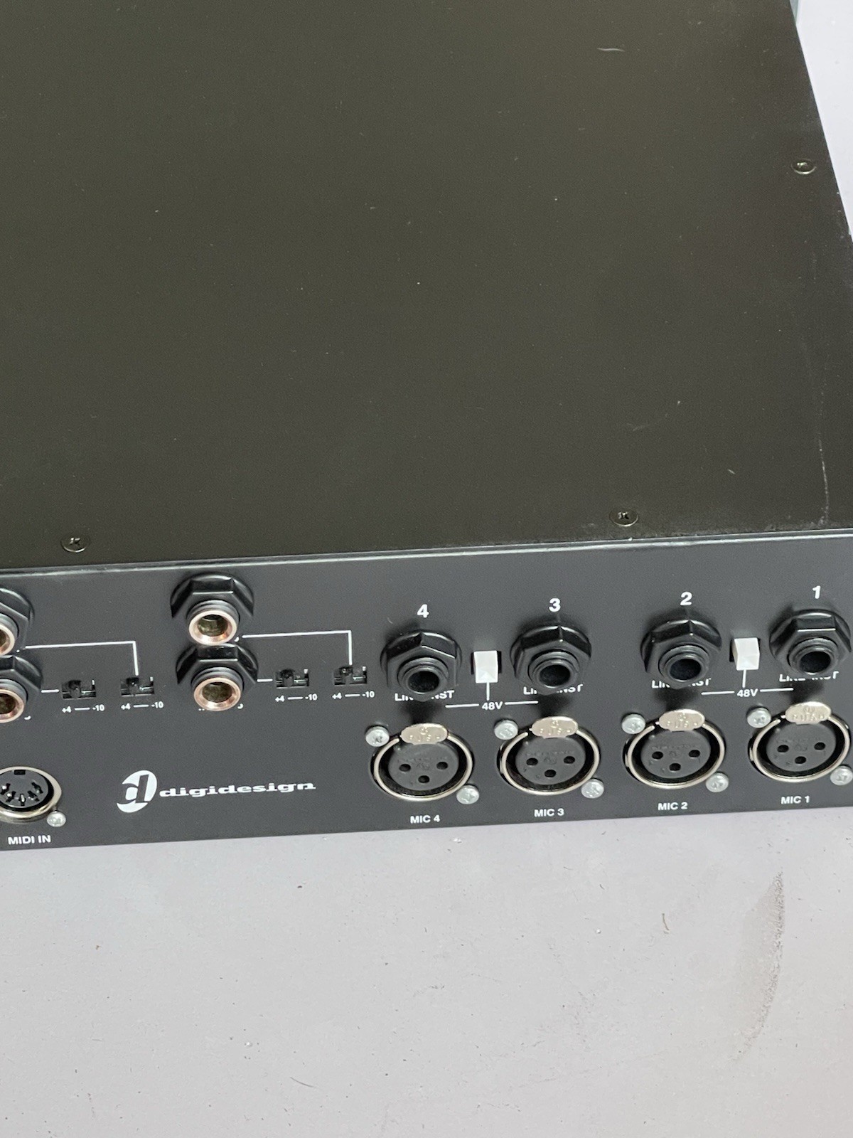 Digidesign Digi 002 Digital Recording Interface