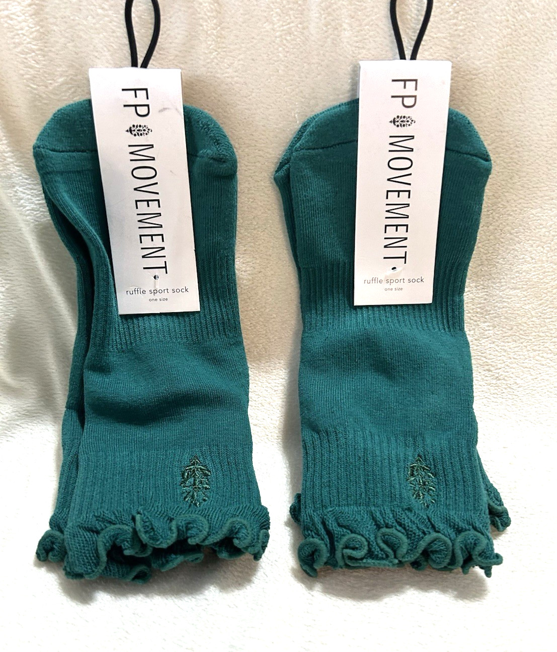 Free People Movement Tube Socks Logo Green Lucky Honey Lot of 2 (SC2)