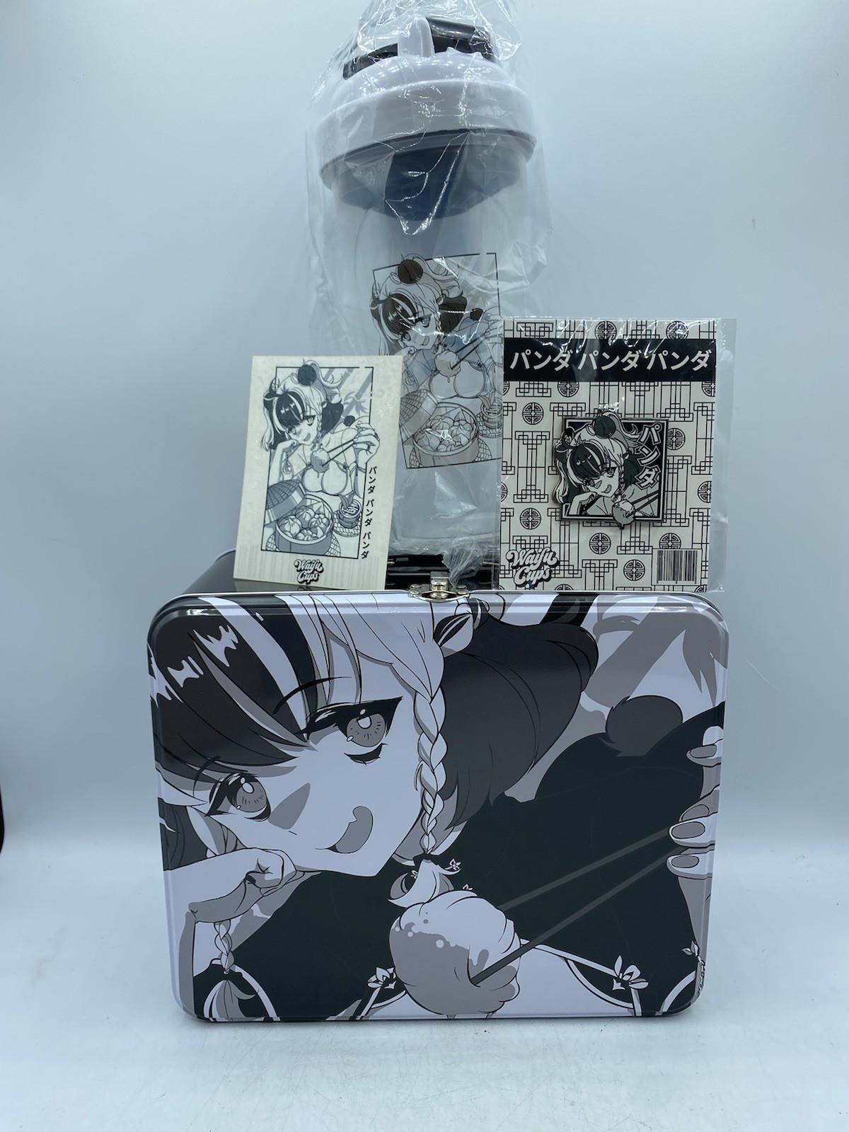 GamerSupps GG Waifu Cup S6.6: "Panda" Cup & Pin & Lunchbox