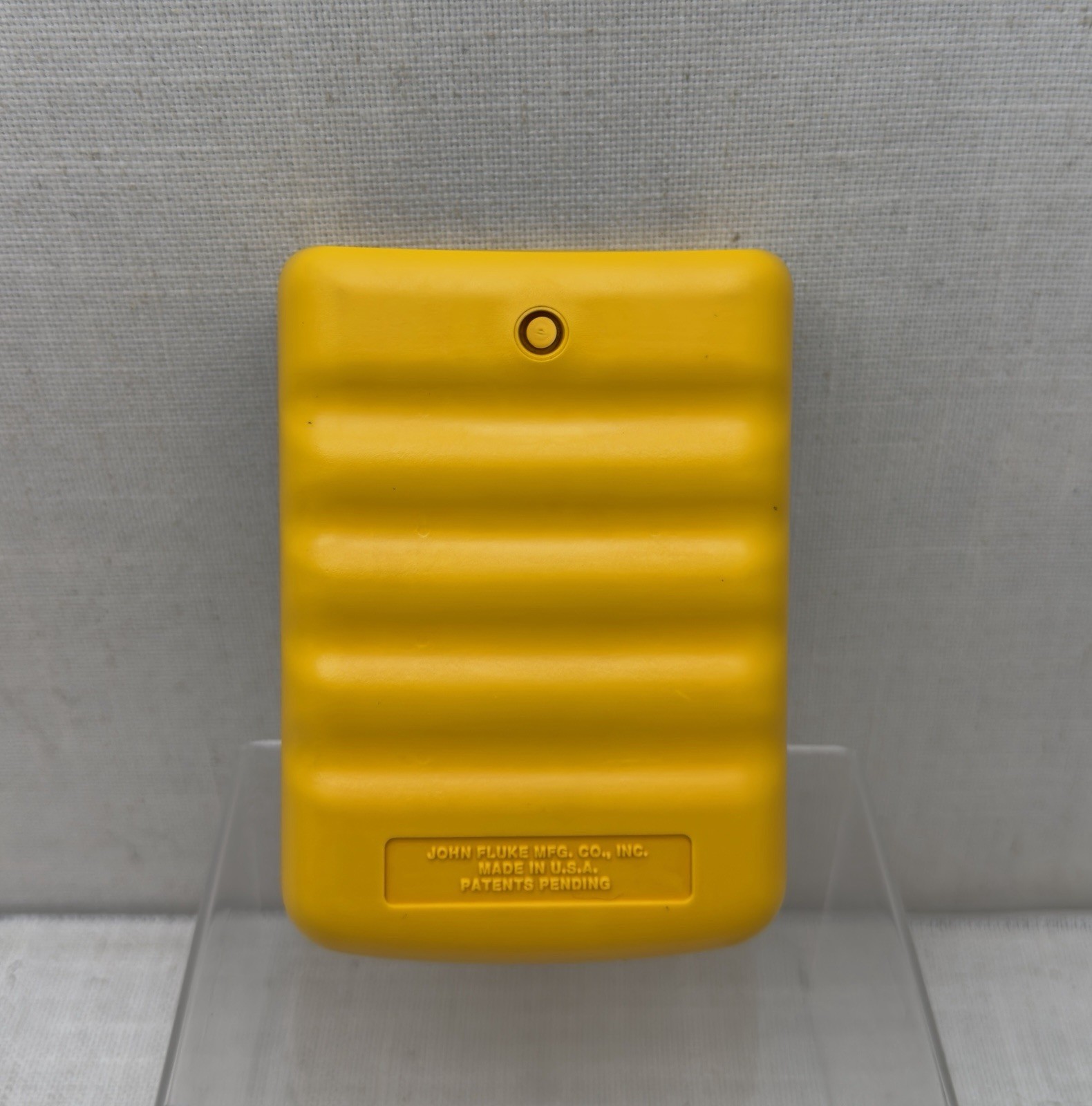 Fluke 610 LAN Cable Mapper & ID 1