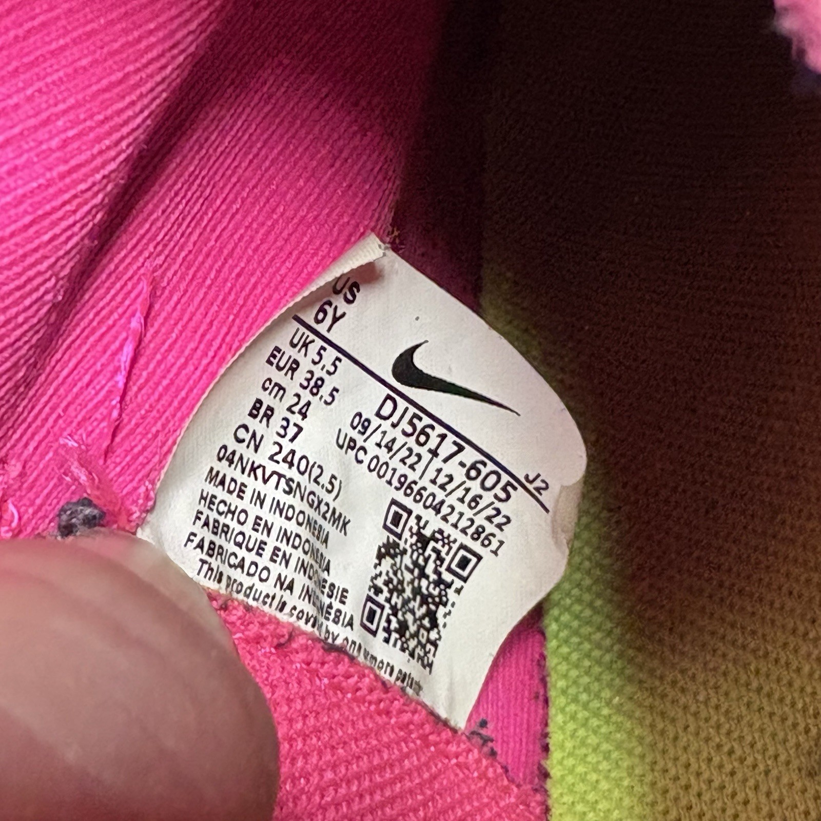 Nike Zoom Vapor 15 Academy FG MG - Pink - Kids size 6y - DJ5617-605