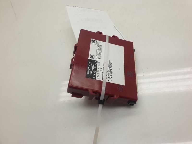 12-14 TOYOTA PRIUS THEFT-LOCKING SECURITY CONTROL MODULE ECM ASSEMBLY