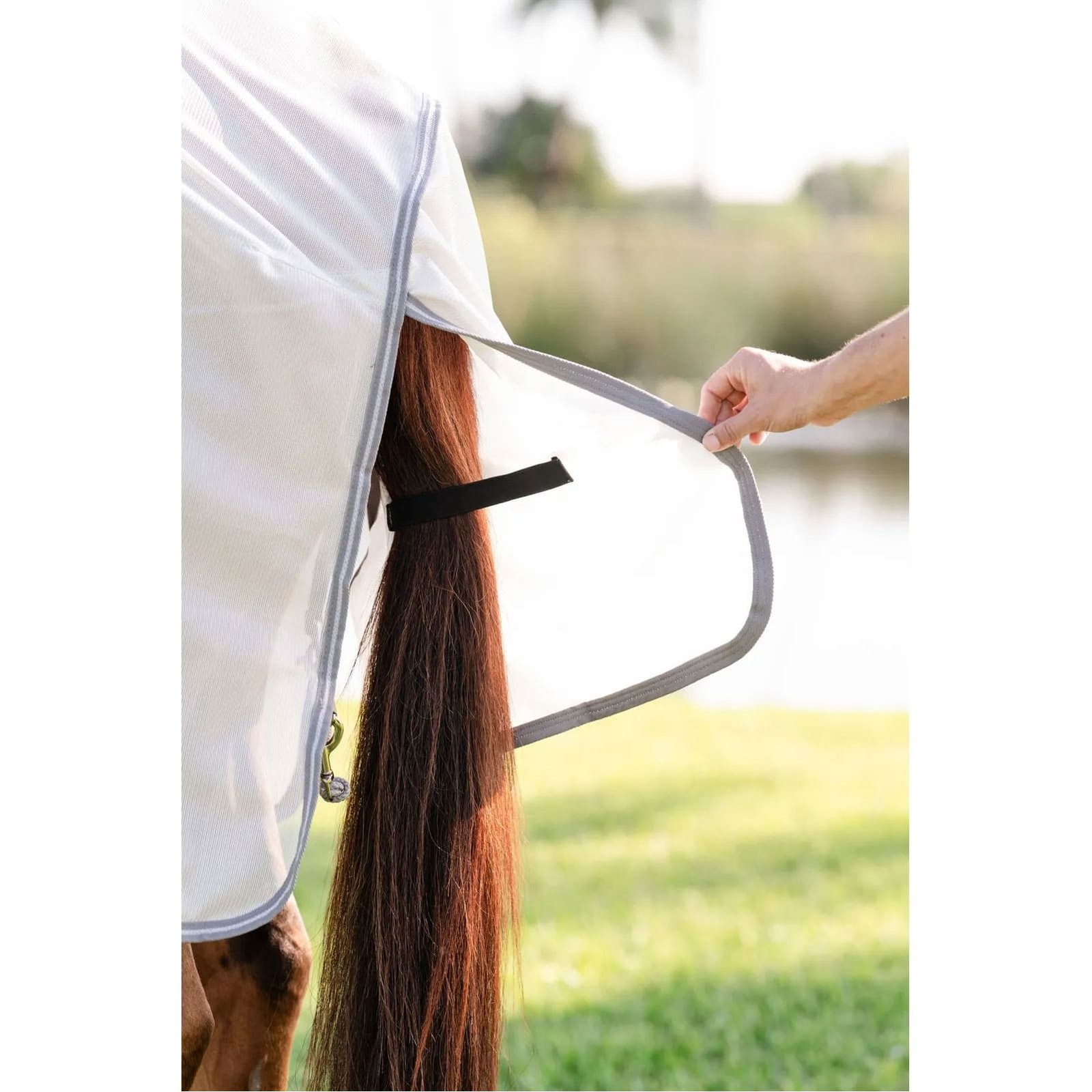 HORSEWARE IRELAND Amigo Bug Rug Silver/Titanium Gray/Silver Fly Sheet