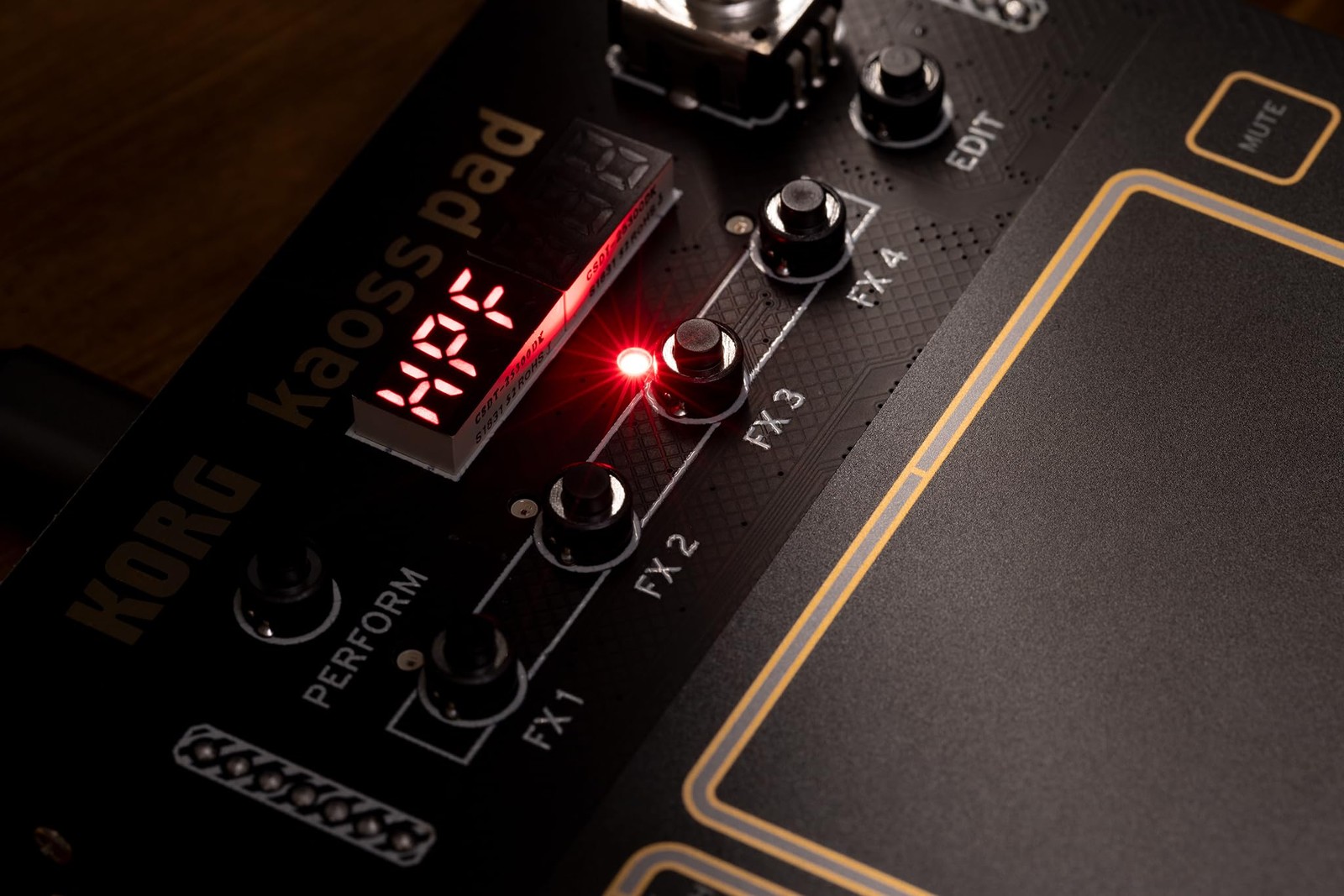 KORG NTS-3 kaoss pad kit -PROGRAMMABLE EFFECT KIT-