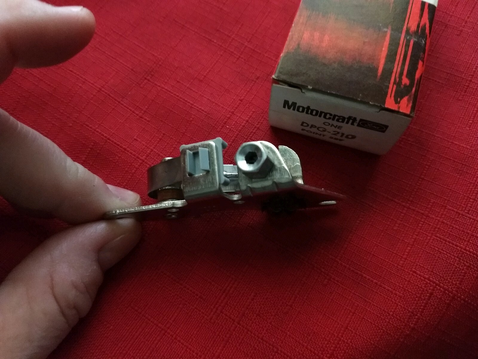 NOS Motorcraft DPG-210 Point Set