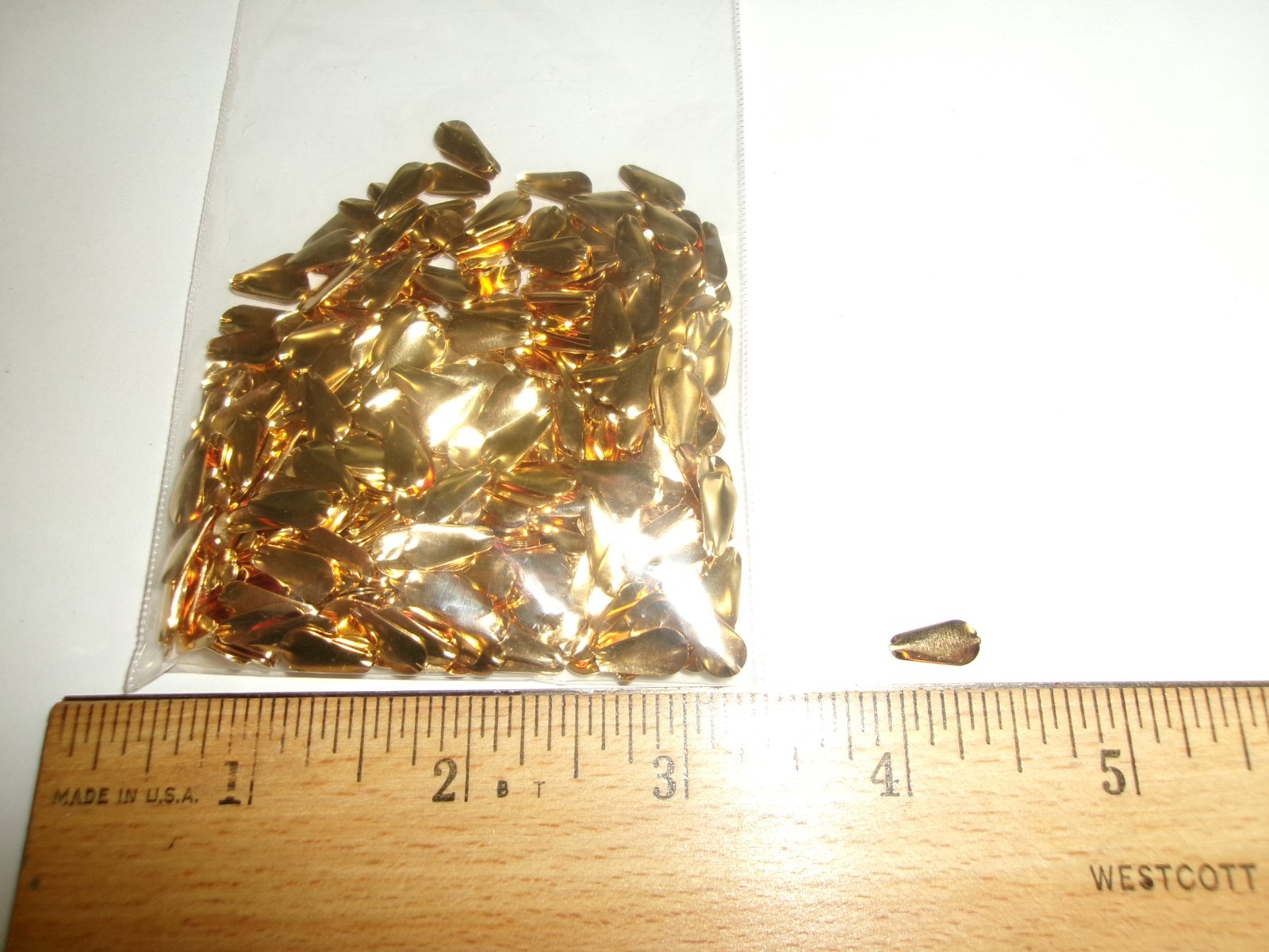*READ* Unknown Quantity ~7/16" Gold T3 Teardrop Ice Jig Blades Lure