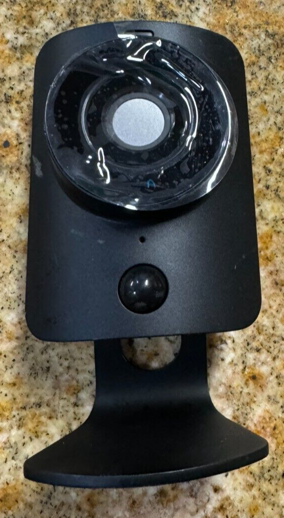SimpliSafe HD Wired Indoor Security Camera with Built-in Privacy Shutter +AC
