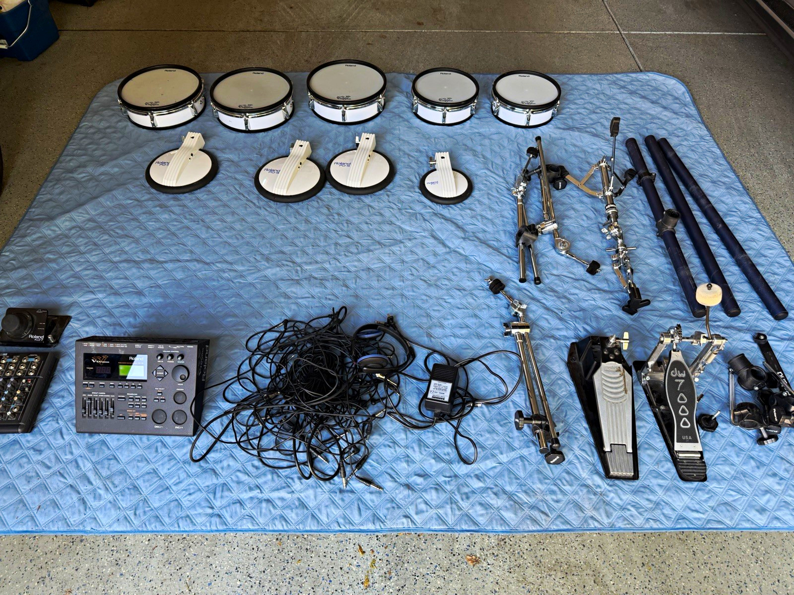 Roland TD-10 V-Drums Digital Electronic Full Drum Kit Module Pads Rack Pedal