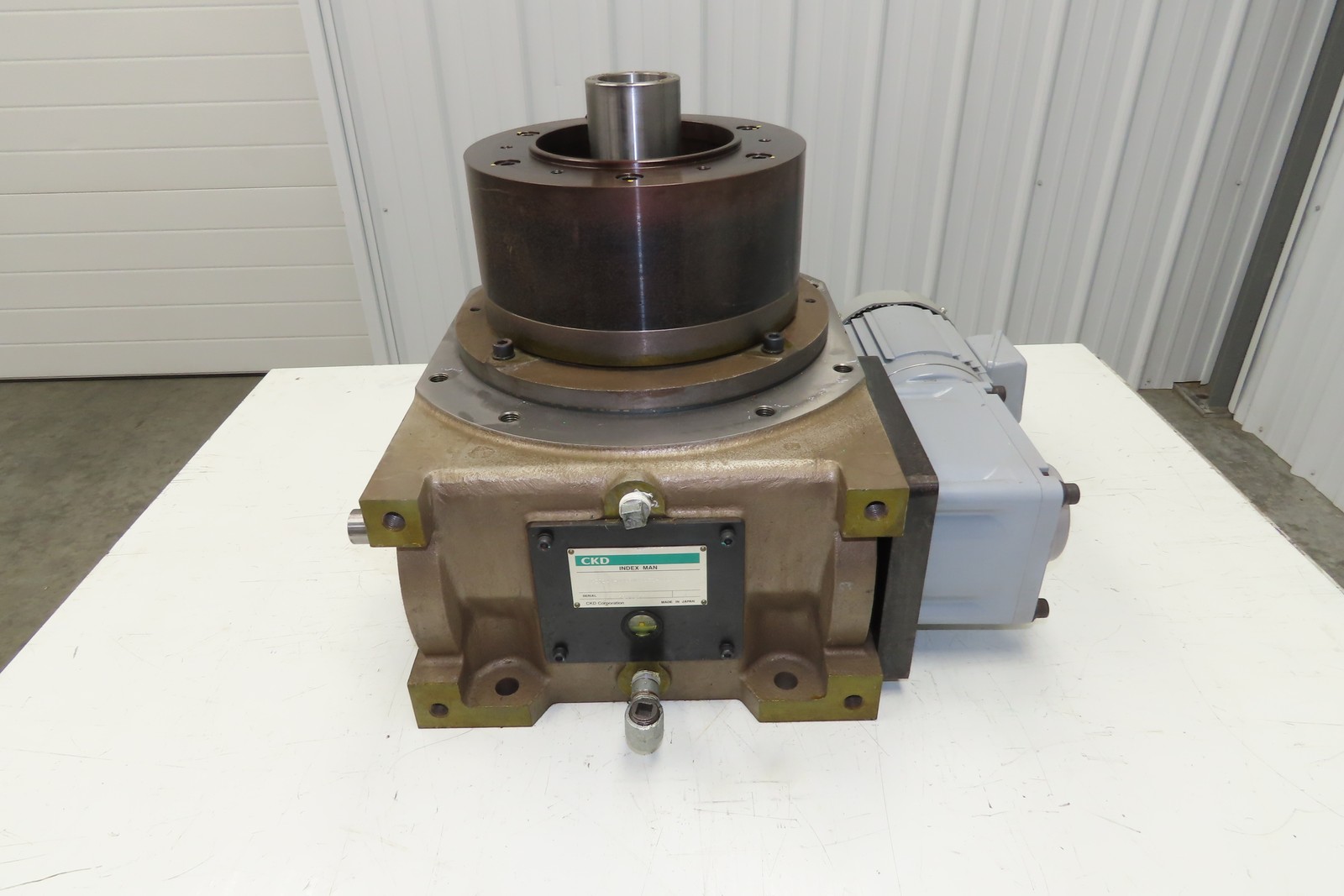 CKD RGIT140-008300S1F1 Rotary Indexer Table 8-Stop 300° 230V 3PH 30:1 Drive