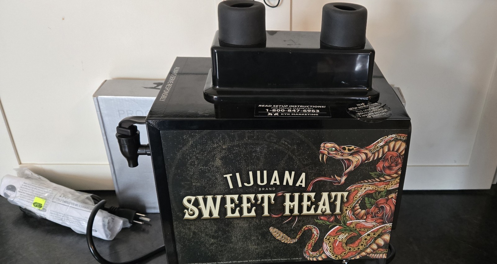 NEW Alcohol Chiller Tijuana Sweet Heat Beverage Dispenser