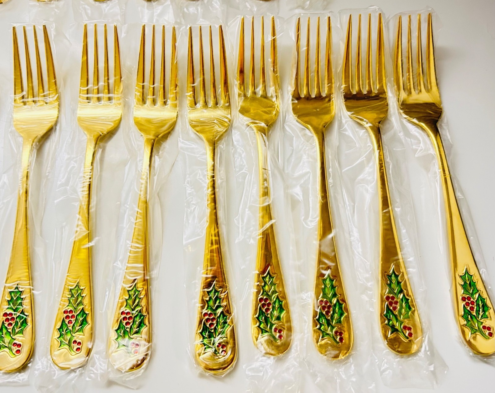 Holly Berry Gold-Plated Stainless Steel Japan Flatware 8 Set New In Sleeves NIB