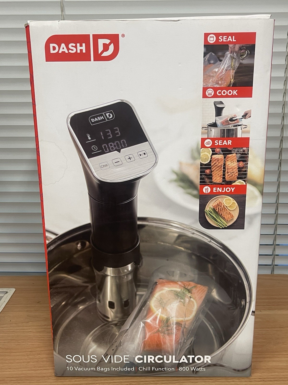 Dash Chef Series SOUS VIDE CIRCULATOR + Chill Function