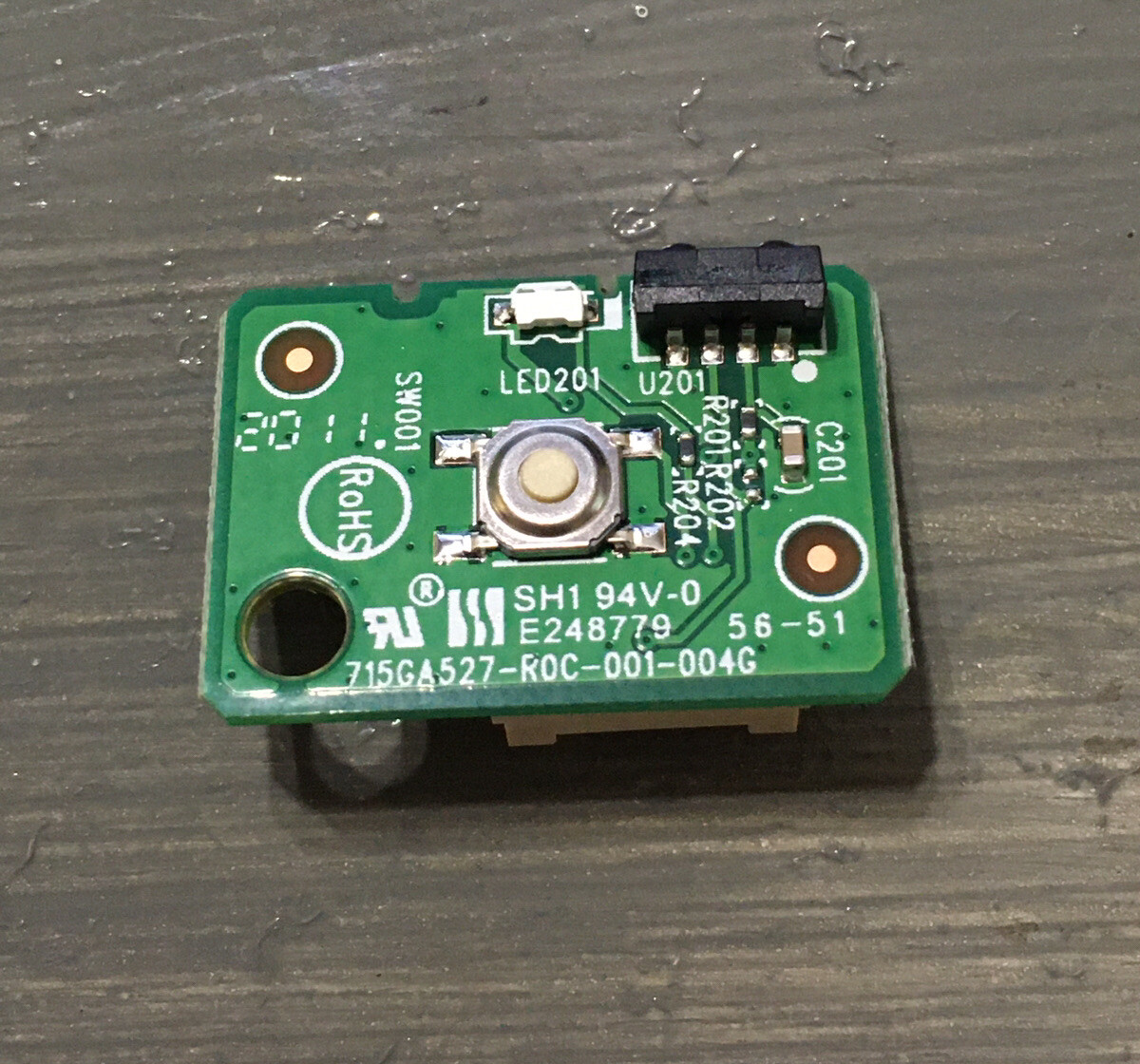 ONN 100012587 POWER BUTTON/ IR SENSOR 715GA527-R0C-001-004G
