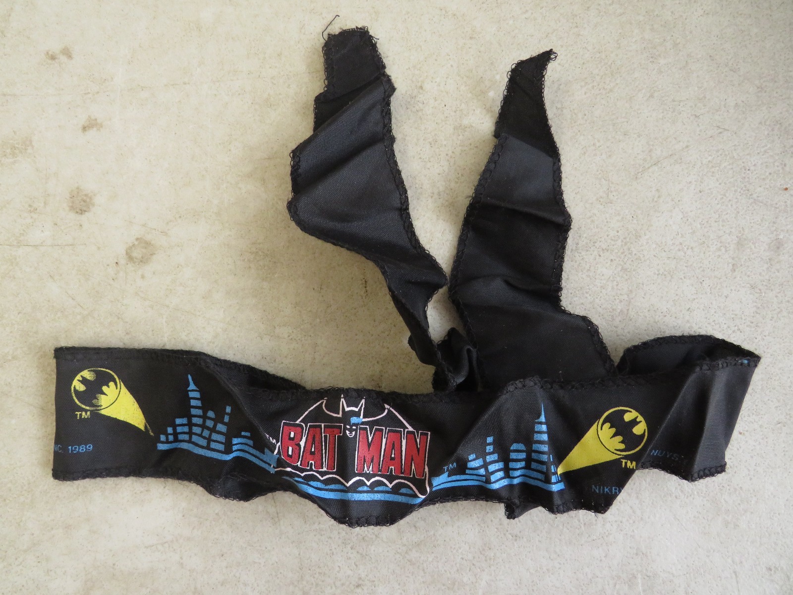 1989 DC Comics Batman Bandana Nikry Co Inc Black & Blue