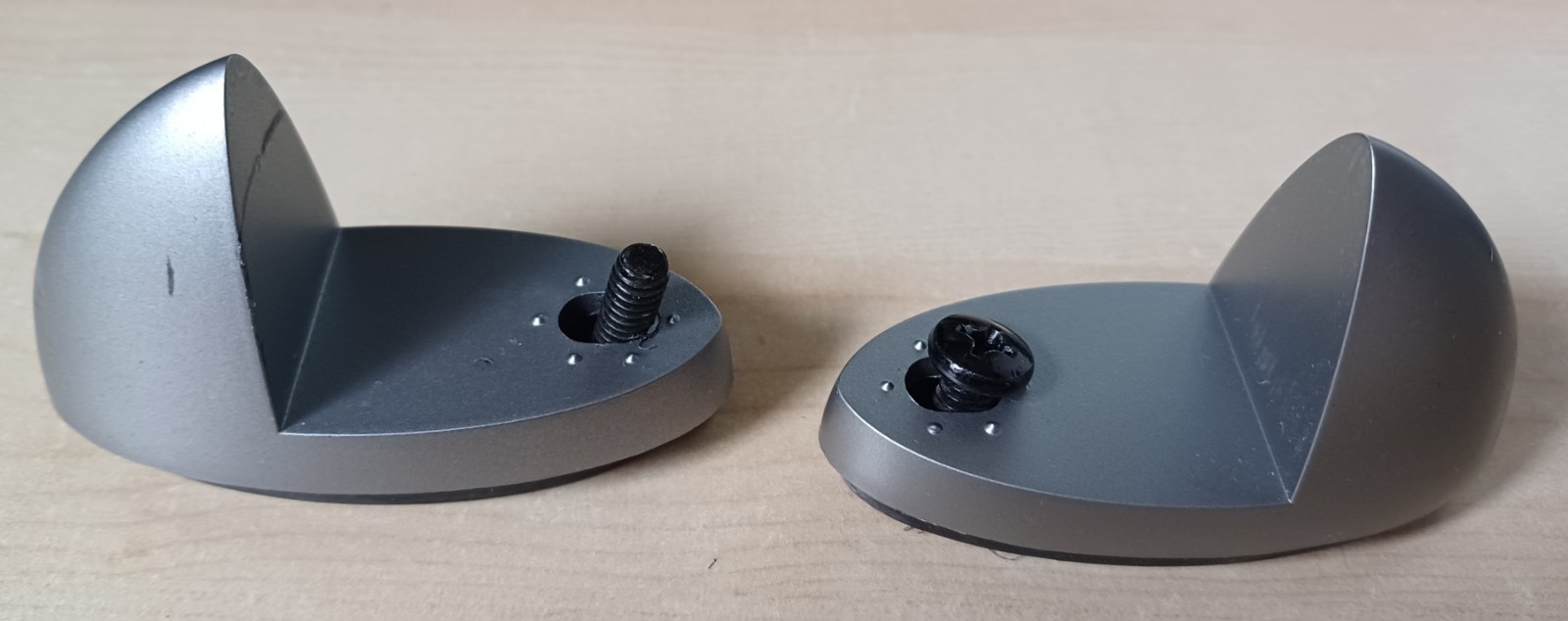 A Pair Of Polk Audio RTi A9 RTi A7 RTi A5 Speaker Stands