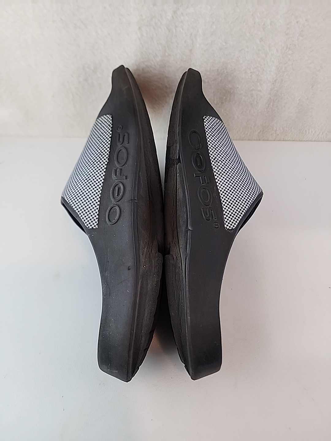 OOFOS Ooahh Sport Flex Mens Size 8 Sandal Adjustable Strap Slides Black/Blue