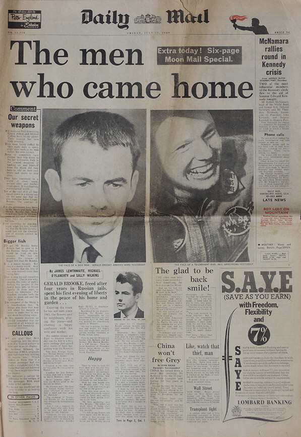 DAILY MAIL NEWSPAPER 25 JULY 1969 . MAN ON THE MOON NEIL ARMSTRONG FRONT COVER