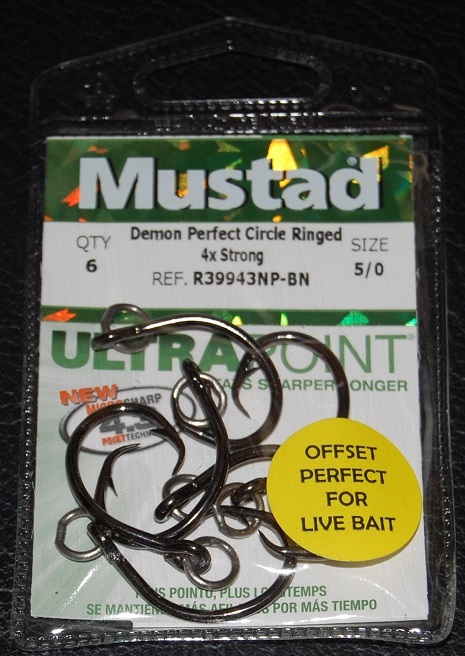 6 Pack Mustad R39943BLN-50 Ultra Point Size 5/0 4X Strong Ringed Circle Hooks