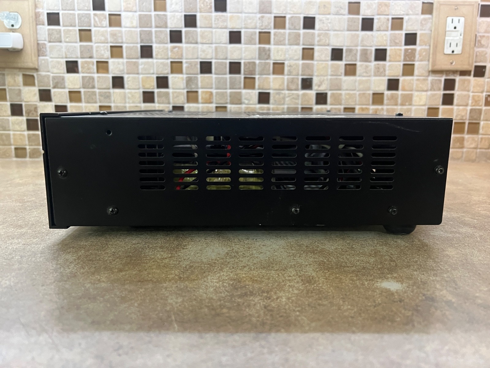 CROWN 180MA G180MA Commercial Pro Audio 4-Channel 80W Amp Mix Power Amplifier