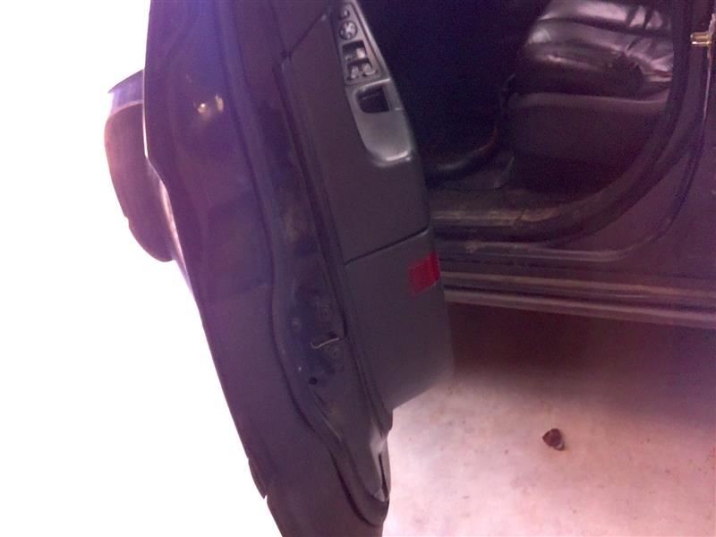Passenger Right Front Spindle/Knuckle Fits 04-08 PACIFICA 103942214