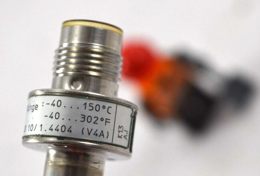 TT3050 IFM *NOS* Efector Temperature Probe Sensor