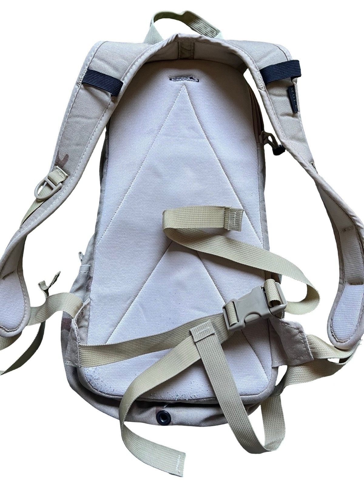 Oldgen GWOT Camelbak M.U.L.E. Maximum Gear DCU Pattern hydration pack + bladder