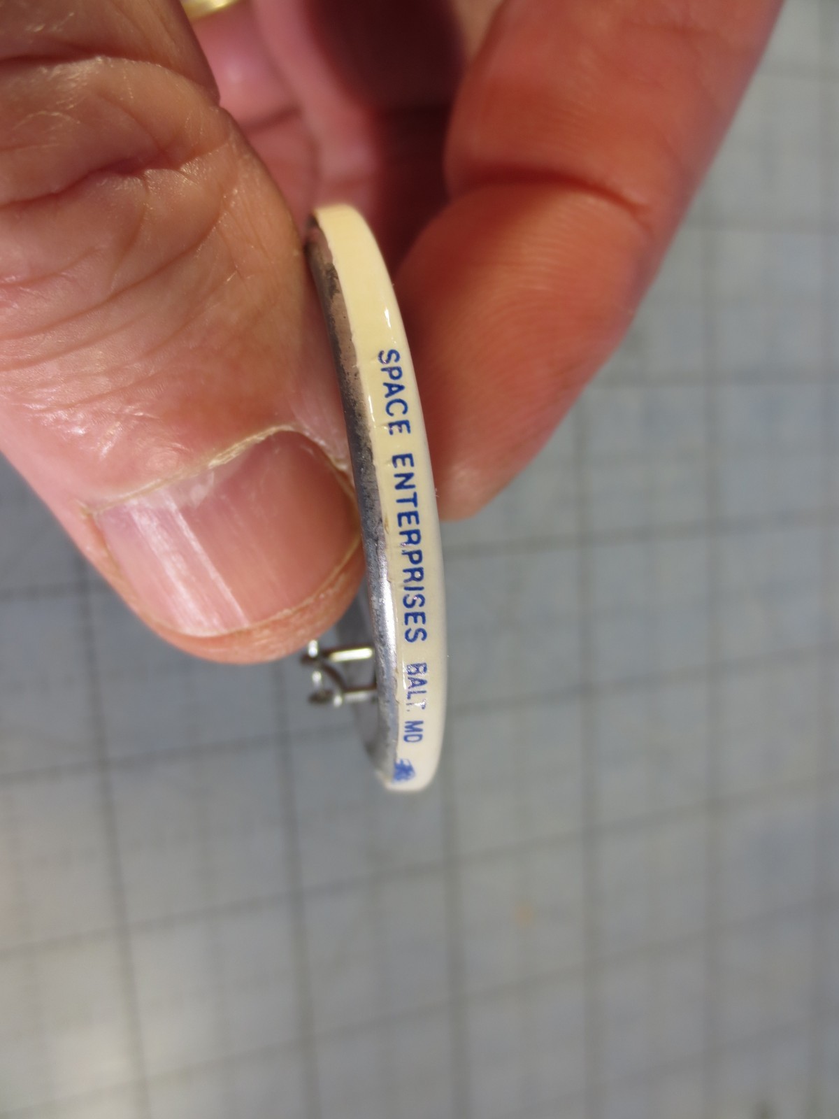 Rare Space Shuttle Pin "Conserve Earth Colonize Space" pinback (Free Ship!)