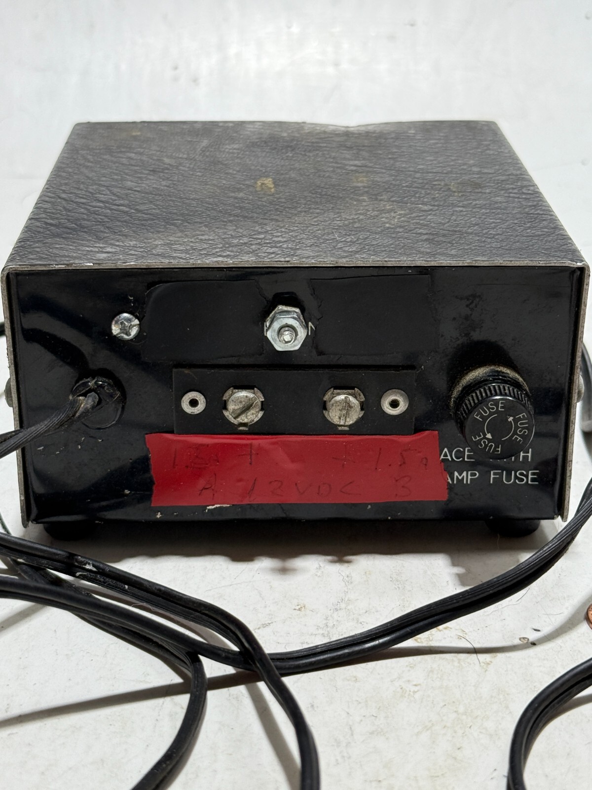 AUDIOVOX Model PS-4B 4AMP DC Power Supply