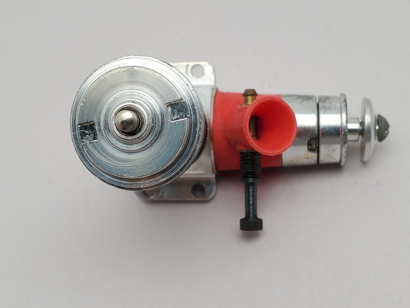 COX MEDALLION .049 R/C AIRPLANE GLOW ENGINE Untested