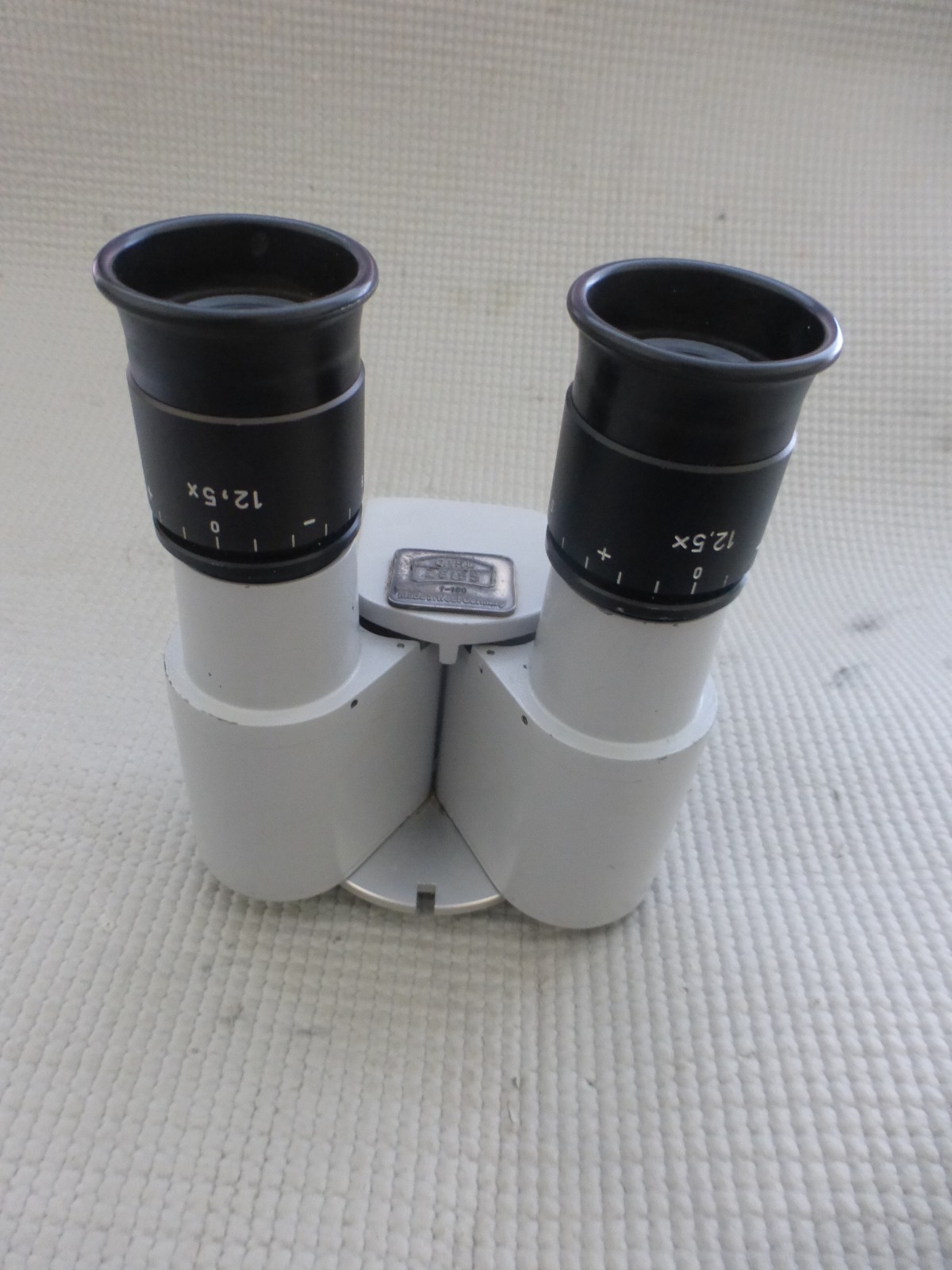 ZEISS f160 BINOCULAR WITH 12.5 EYEPIECES
