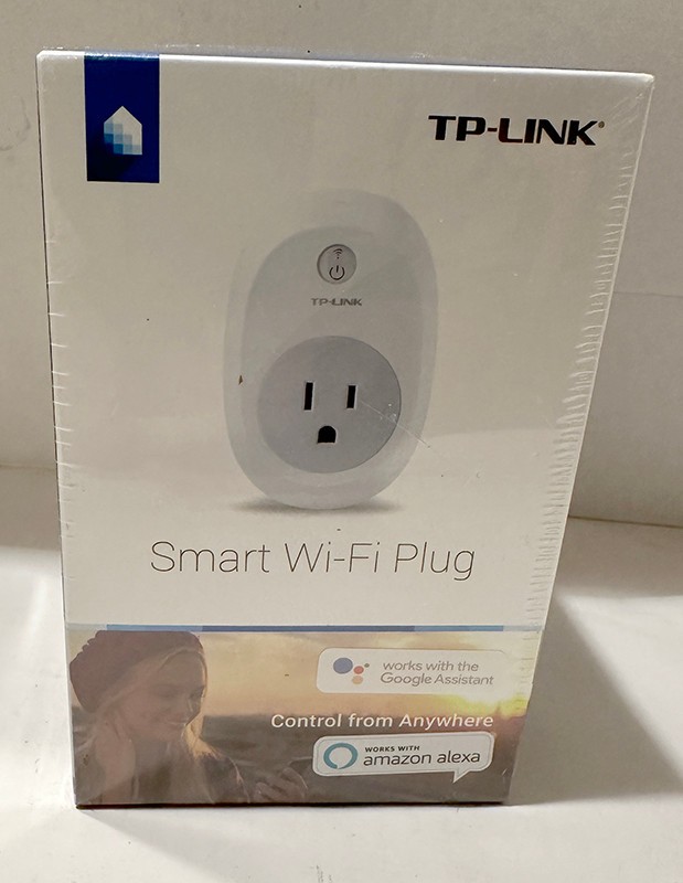 TP Link Smart Wi-fi Plug Compatible w/ Alexa + Google Assistant ***NEW***