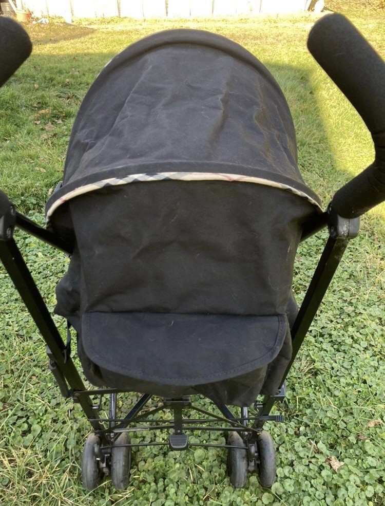 McLaren Burberry Stroller Umbrella RARE nova Check