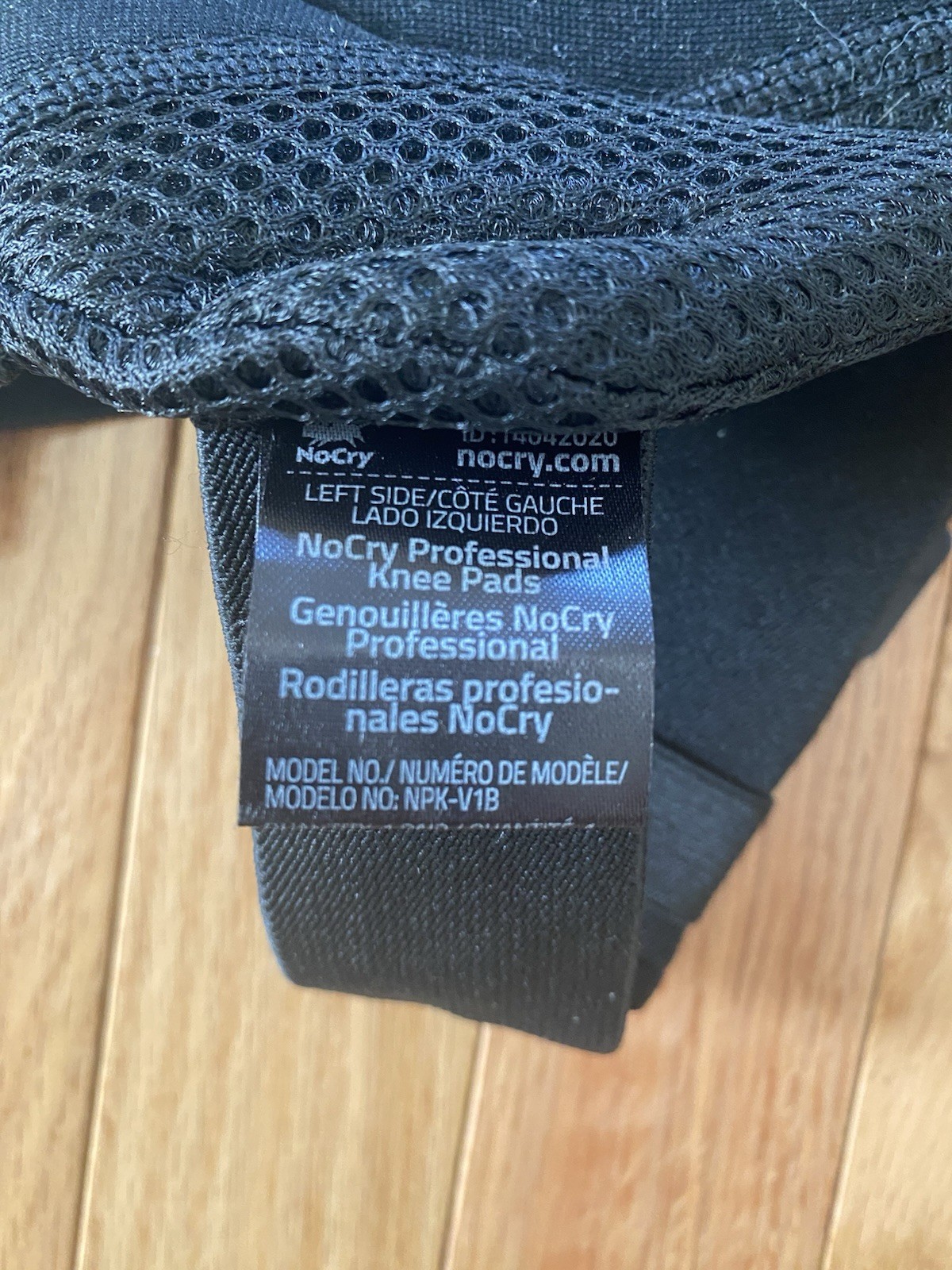 NoCry NPK-V1B Knee Pads Hardshell Adjustable Black Foam Plastic Mesh Adults