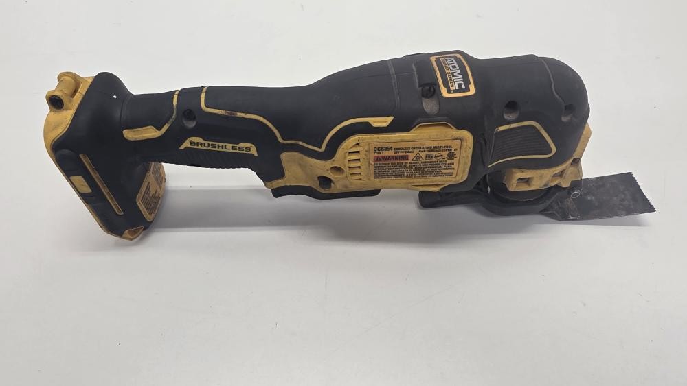 DEWALT DCS354 (P08036504)