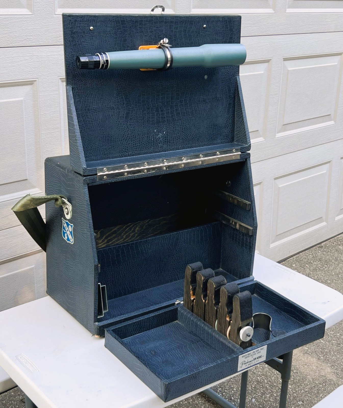 Pachmayr Gun Works 4 Pistol Super Deluxe Case w/B&L  Scope - No Key