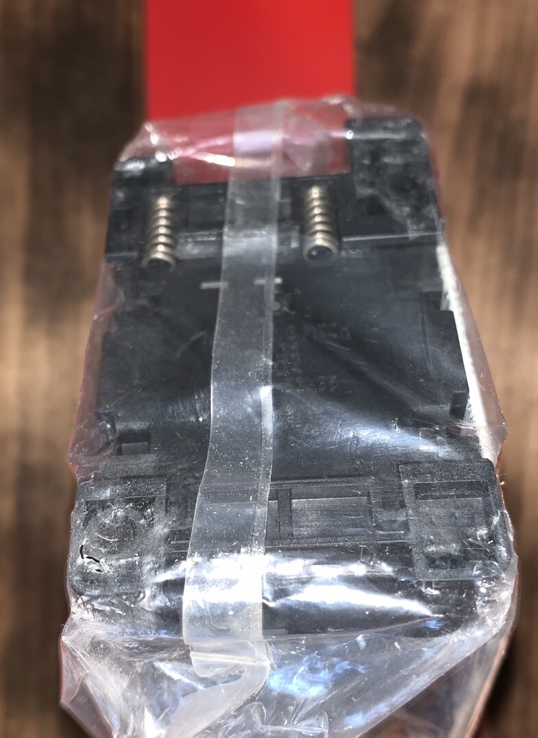 Mitsubishi SRD-T9BC COIL DC125V Solid State Overload/Relay ONE PIECE