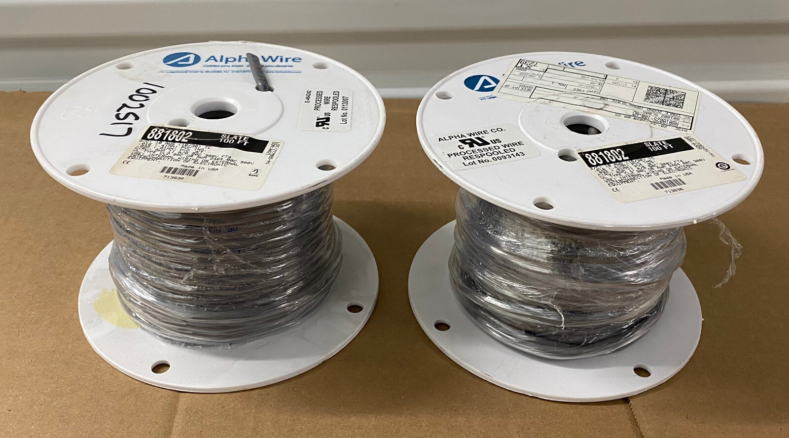 Alpha Wire  881802 Slate 100 FT  18 AWG Tinned Copper Spools Lot of 2