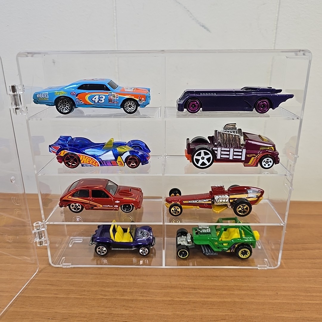 Clear Acrylic Display Case 1:64 Scale Diecast Cars INCLUDING Mix Y of CARS x 8