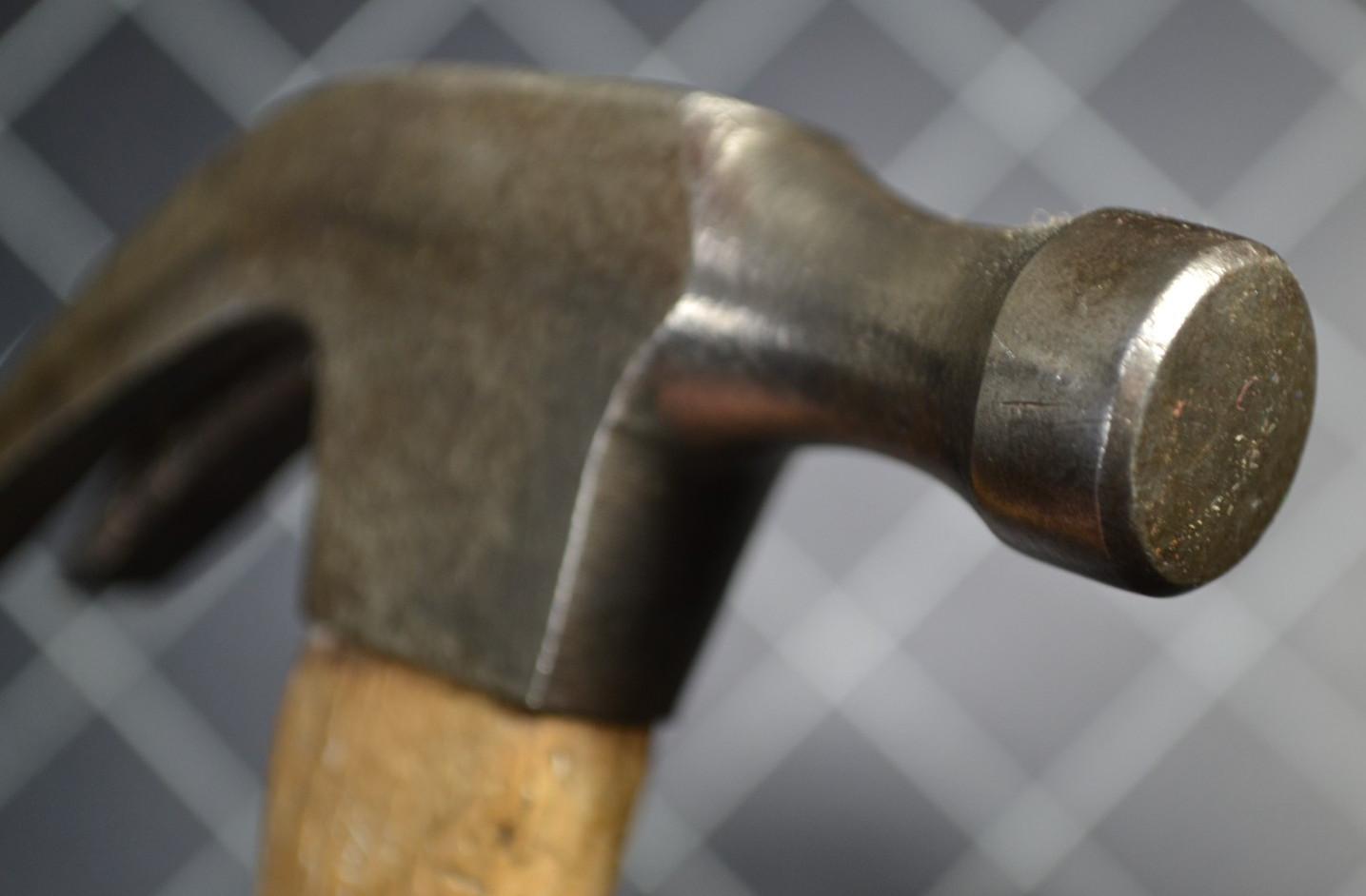 CRAFTSMAN - MODEL MAKER - 4oz - BELL FACE CLAW HAMMER - ORIGINAL HANDLE