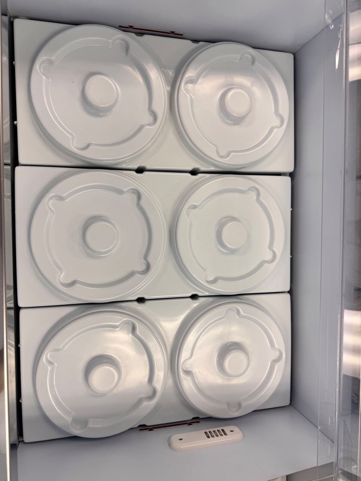 DEMO - ISA Cold Wall Display Case - 6 Flavors