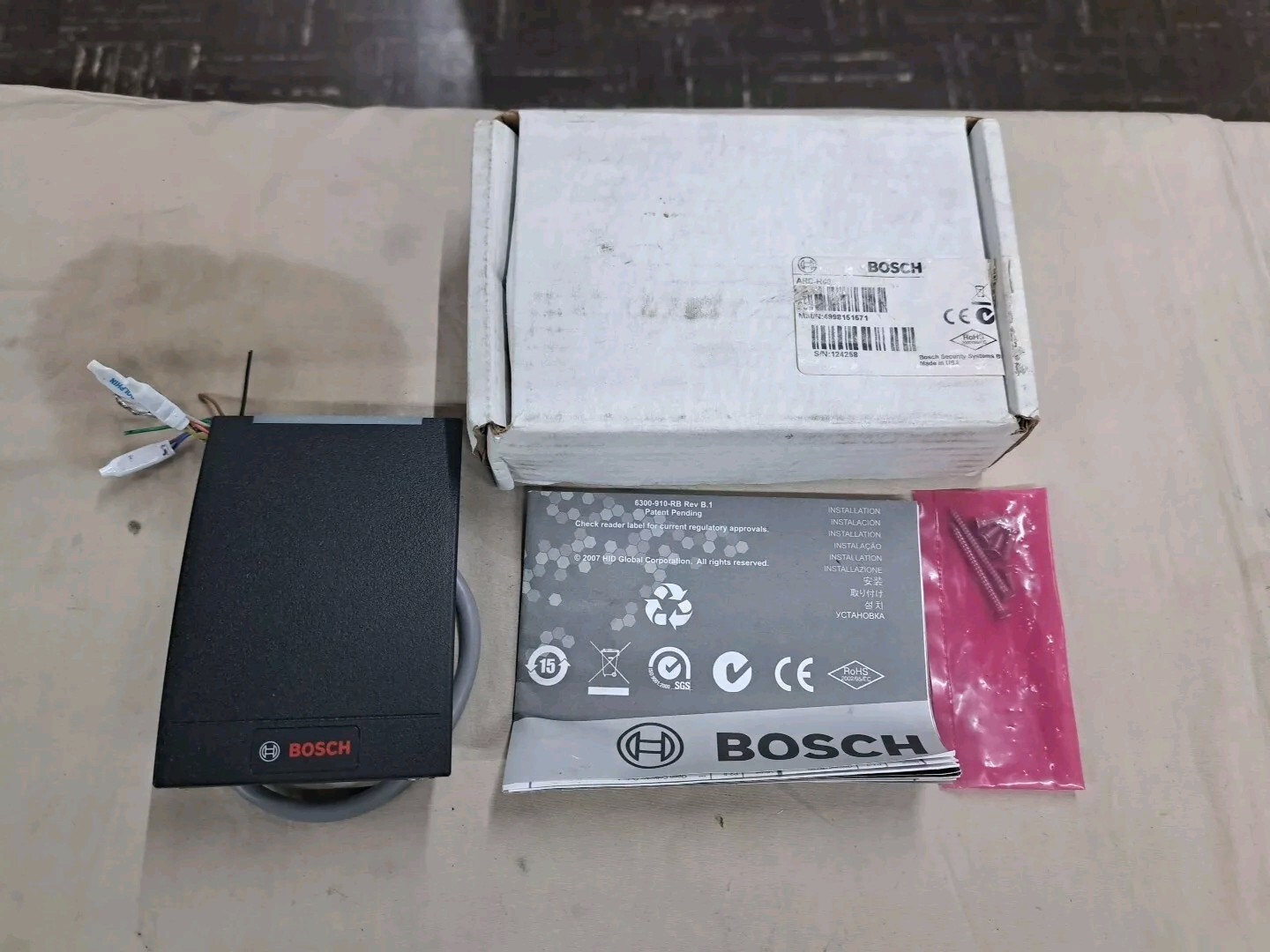 BOSCH ARD-R40 - iCLASS/MIFARE Reader FREE SHIPPING!!