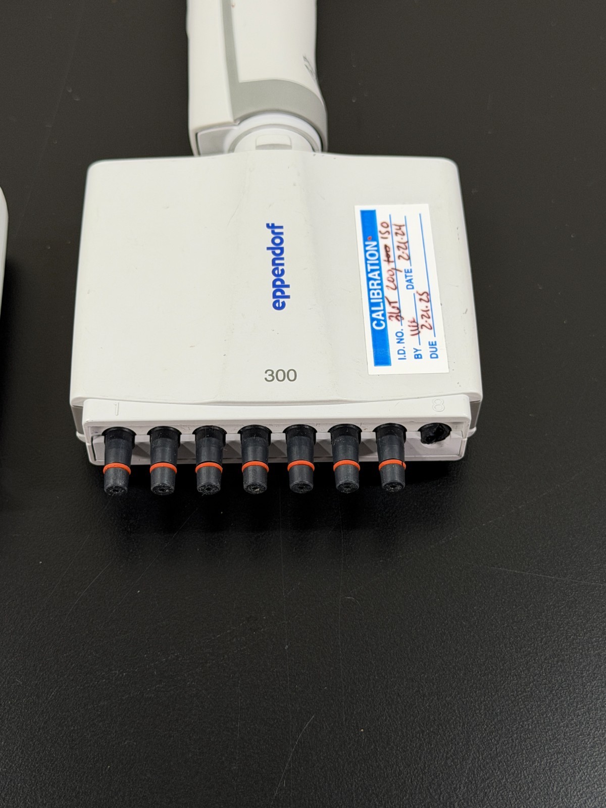 2x Eppendorf Research Plus 30-300uL Pipette 8 Channel