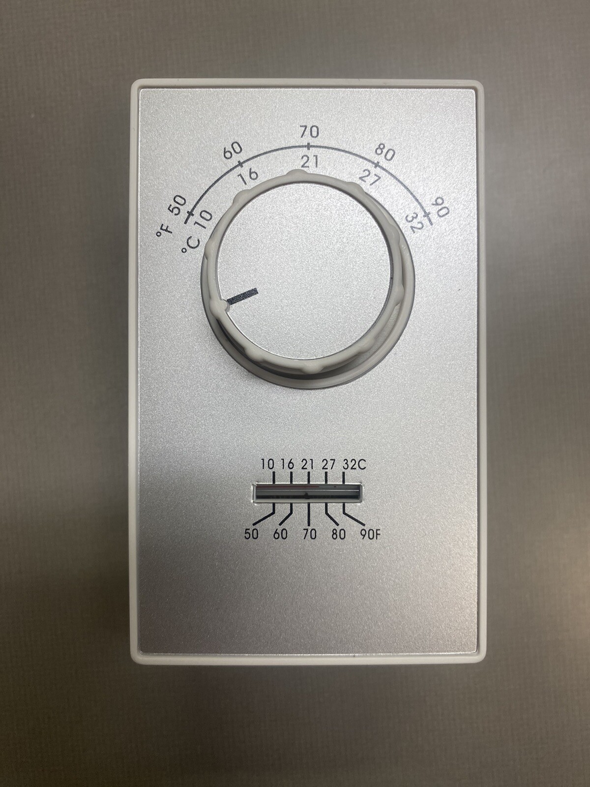TPI Line Voltage Thermostat Single Pole Heat Only ET9STS 